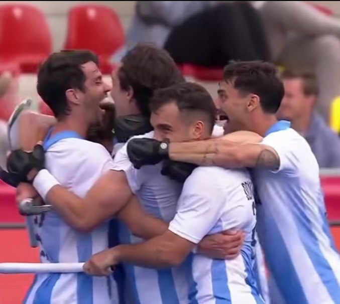 Los Leones son Bronce Mundialistas