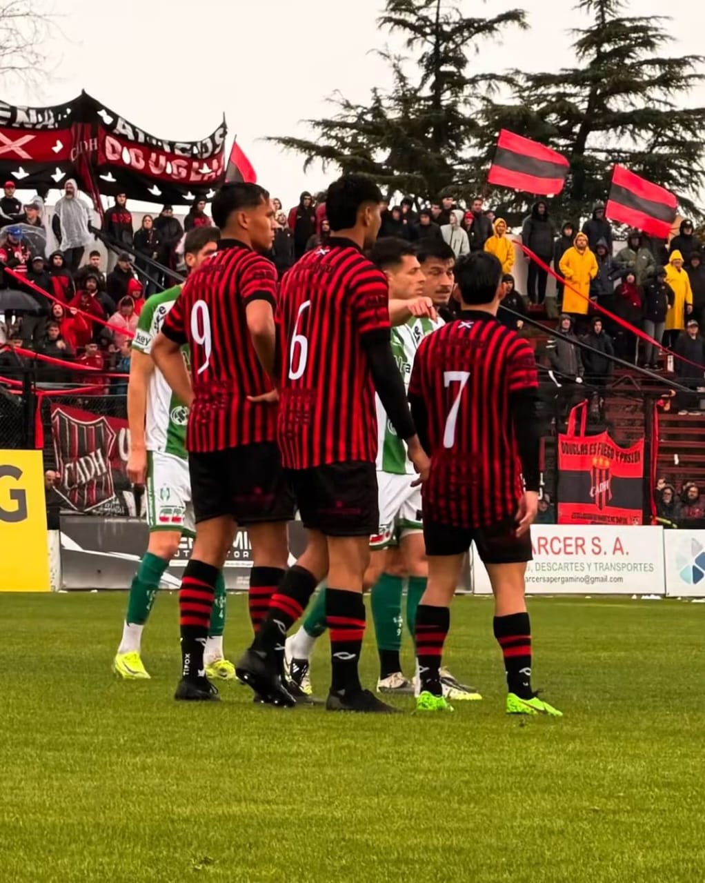 No pudo ganar y quedó afuera de la pelea por el primer ascenso