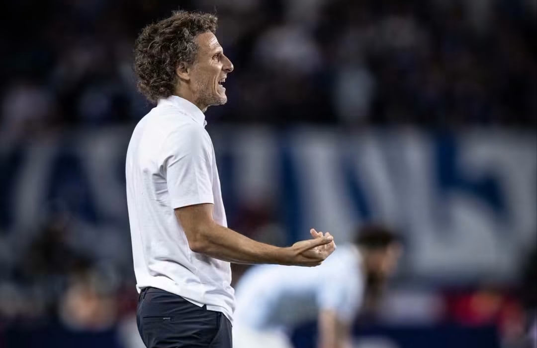 Debut con derrota frente a Japón