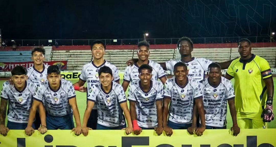 De la máxima categoría del fútbol ecuatoriano a la tercera división