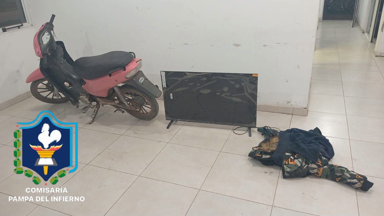 PAMPA DEL INFIERNO: LA POLICIA RECUPERA ELEMENTOS SUSTRAÍDOS DE UNA VIVIENDA, UN DETENIDO