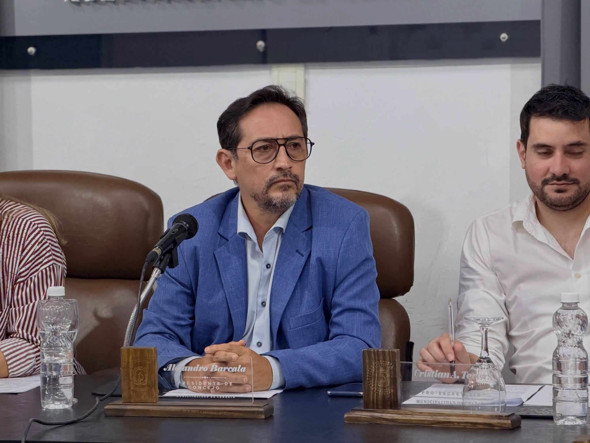 CHARATA: SESIÓN DEL CONCEJO MUNICIPAL CHARATA: SESIÓN DEL CONCEJO MUNICIPAL