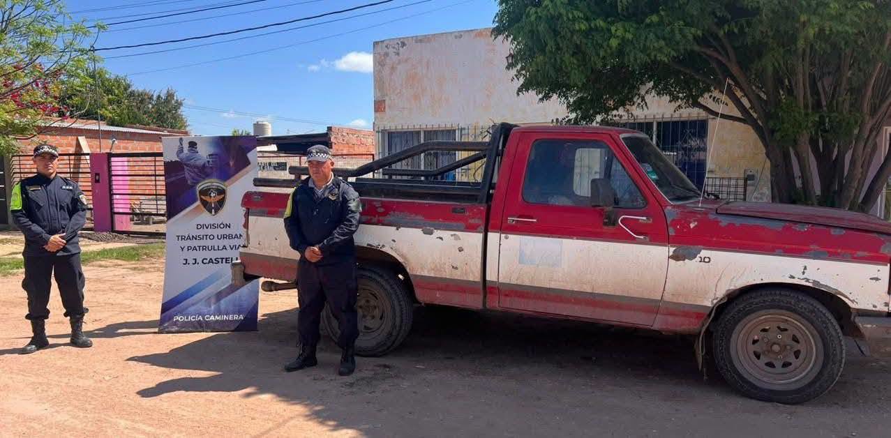 OPERATIVOS POSITIVOS: CAMINERA RECUPERA RODADOS CON PEDIDO DE SECUESTRO E INTERVIENEN CARGA CON IRREGULARIDADES OPERATIVOS POSITIVOS: CAMINERA RECUPERA RODADOS CON PEDIDO DE SECUESTRO E INTERVIENEN CARGA CON IRREGULARIDADES