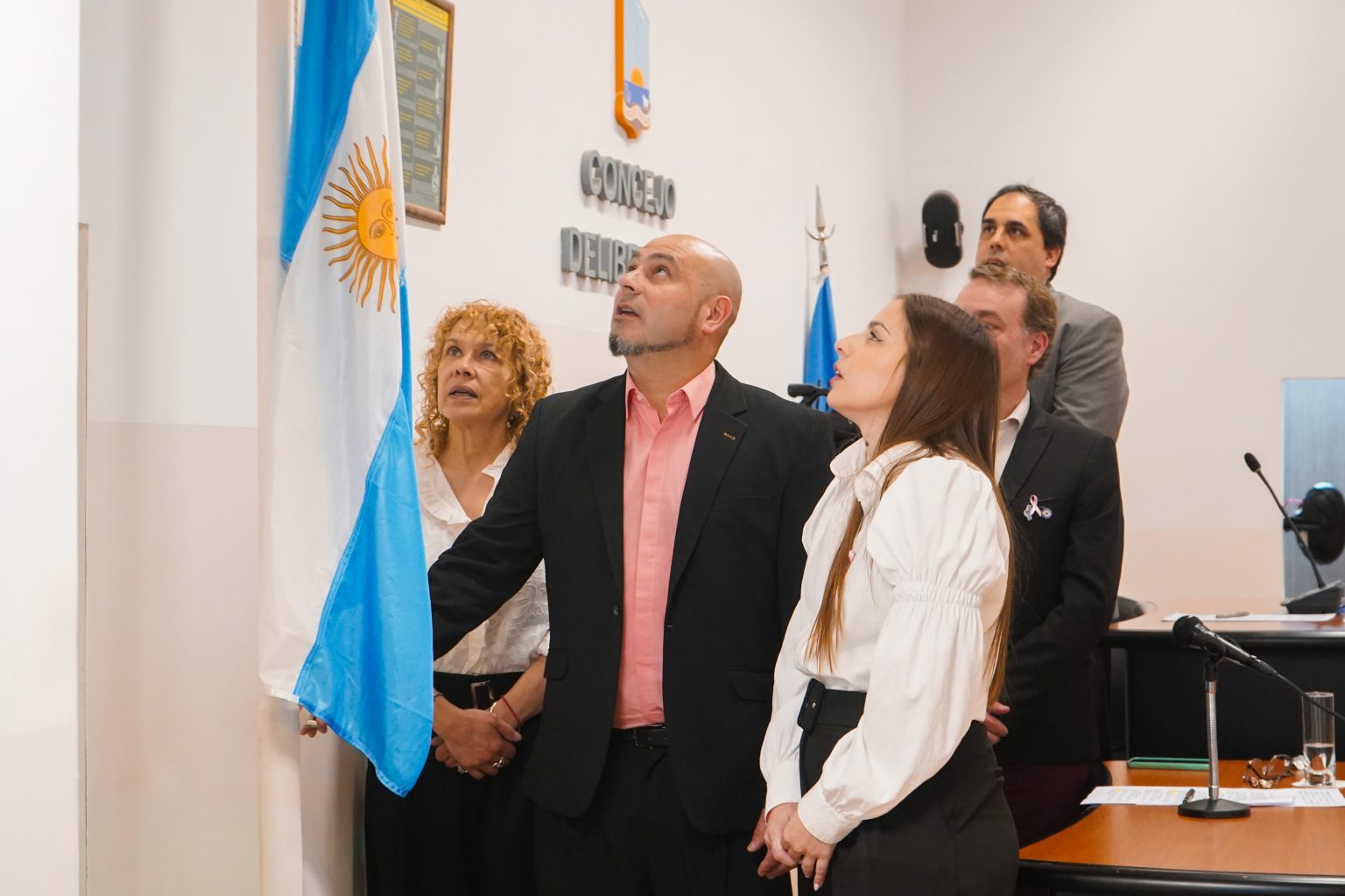 Se aprobó por unanimidad el Pliego para licitar el Servicio de Transporte en Zona Norte y la convocatoria a Audiencia Pública