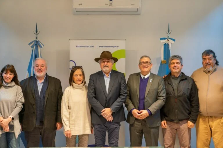 Comodoro impulsa un sistema inteligente para optimizar el riego de olivos