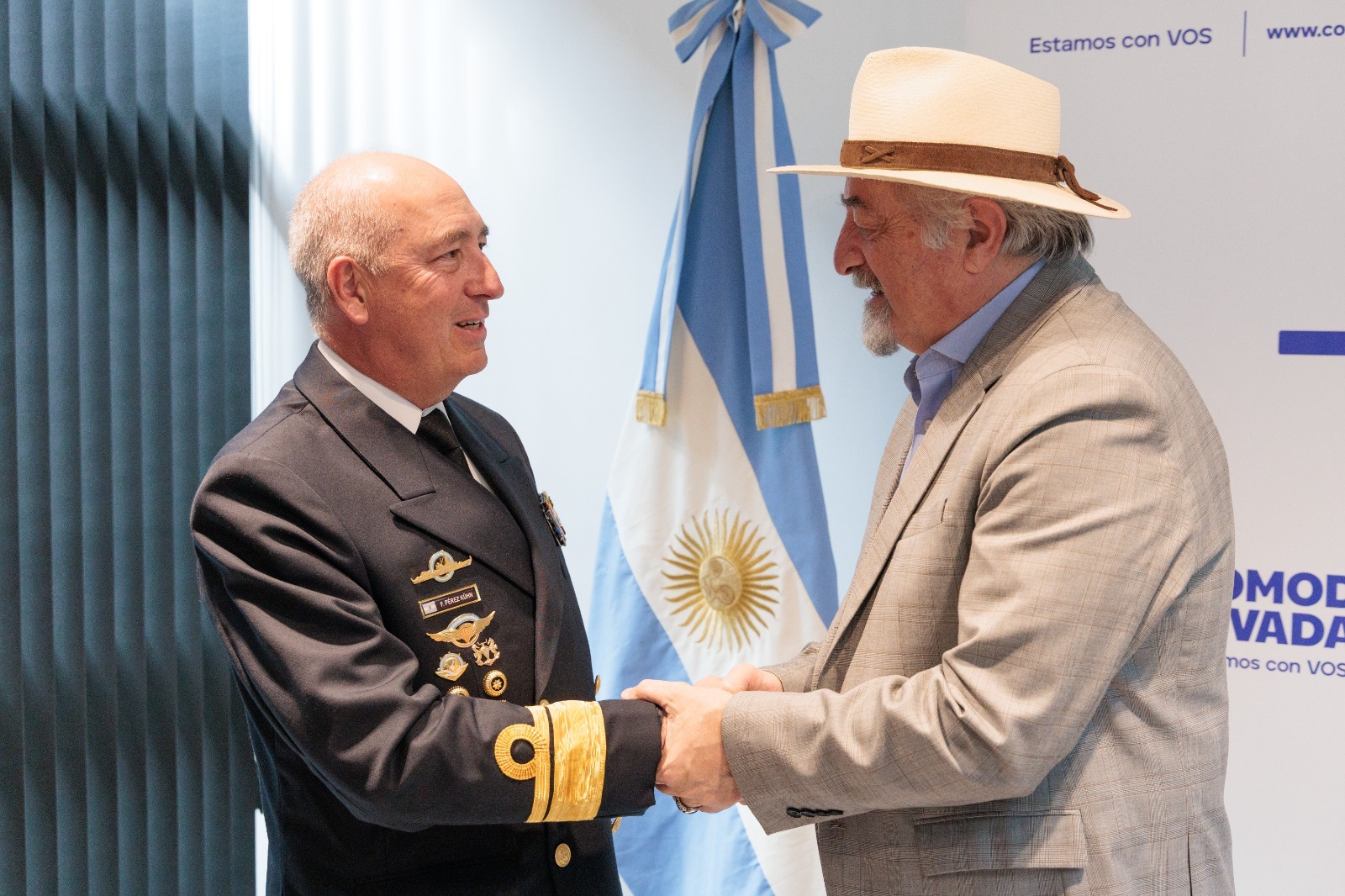 Othar recibió a autoridades de la Armada Argentina