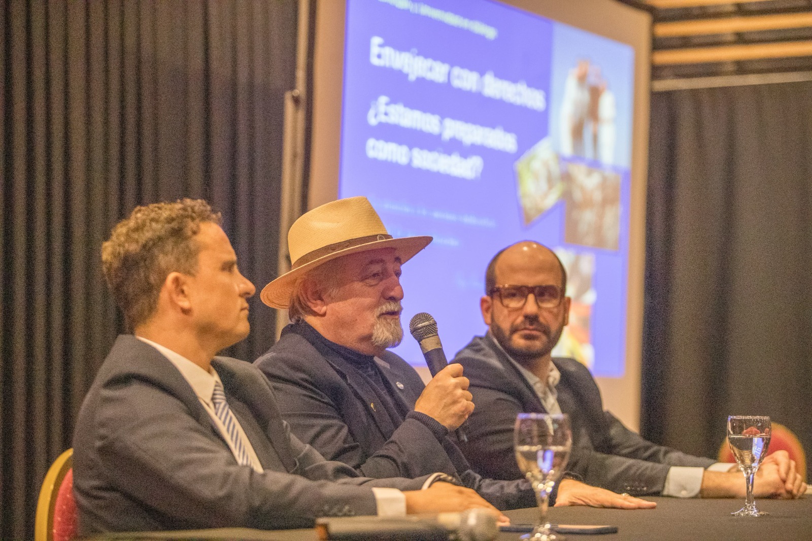 Othar: “Seguiremos potenciando las políticas públicas de las personas mayores”