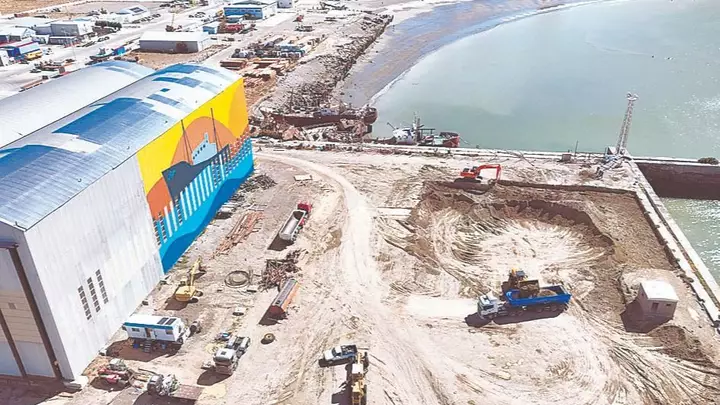 El astillero de Comodoro empieza a preparar la mano de obra para su crecimiento