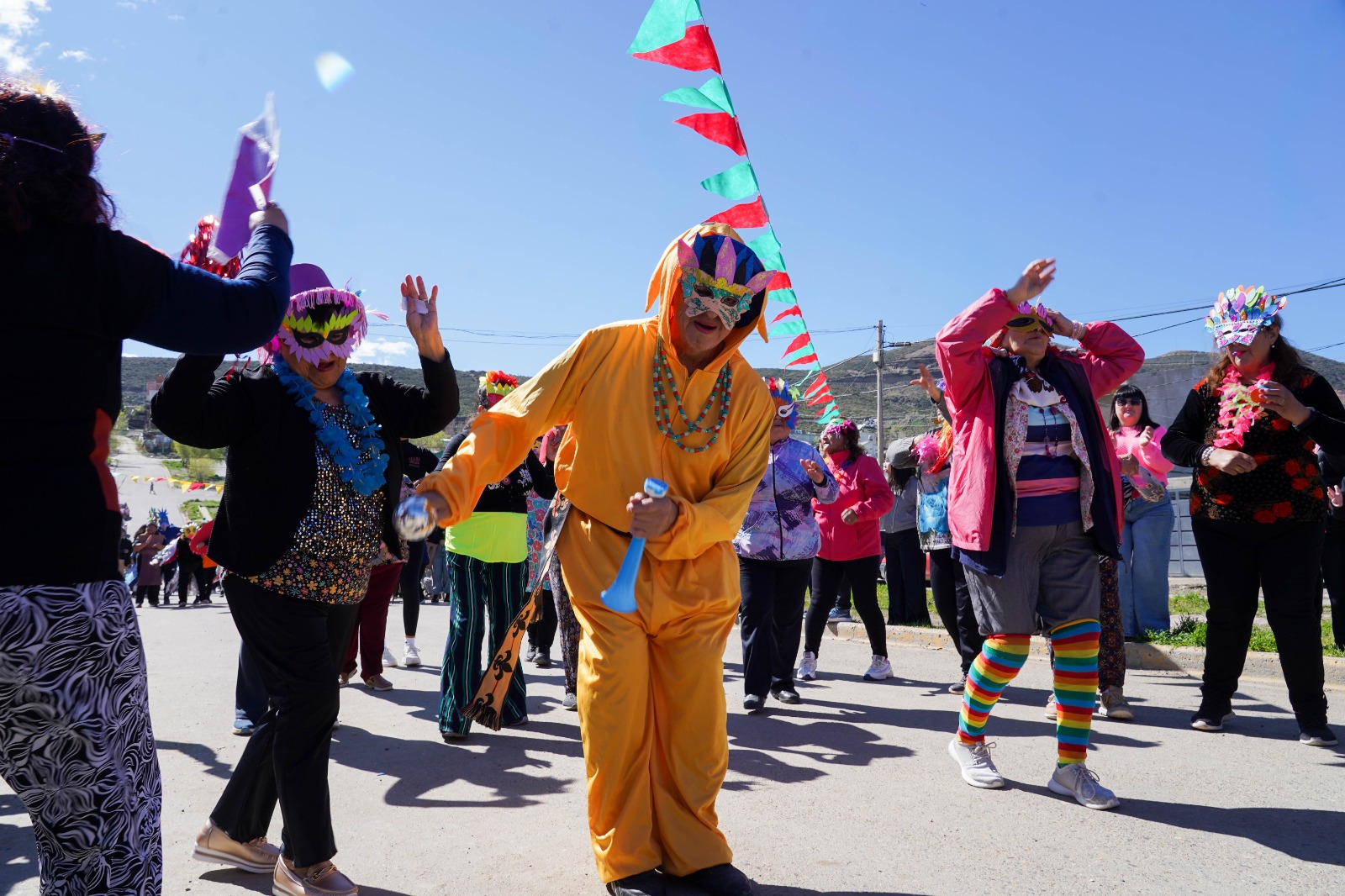El Municipio festejó el Día de la Primavera con actividades recreativas en distintos barrios