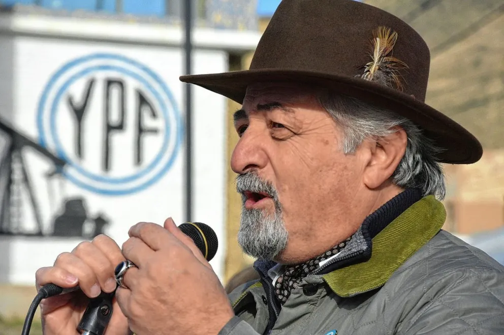 Othar le envía carta documento a YPF