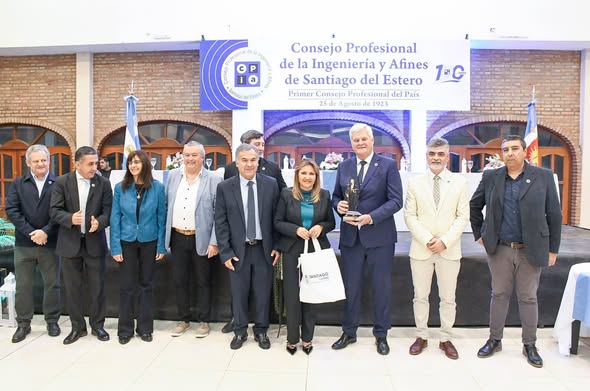 La intendente Ing. Fuentes participó del acto por el Día de la Ingeniería Argentina La intendente Ing. Fuentes participó del acto por el Día de la Ingeniería Argentina
