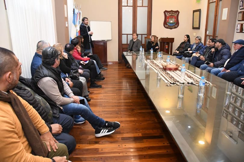 Funcionarios y personal de la Municipalidad se capacitó para la puesta en marcha del Sistema Integral de Gestión Municipal