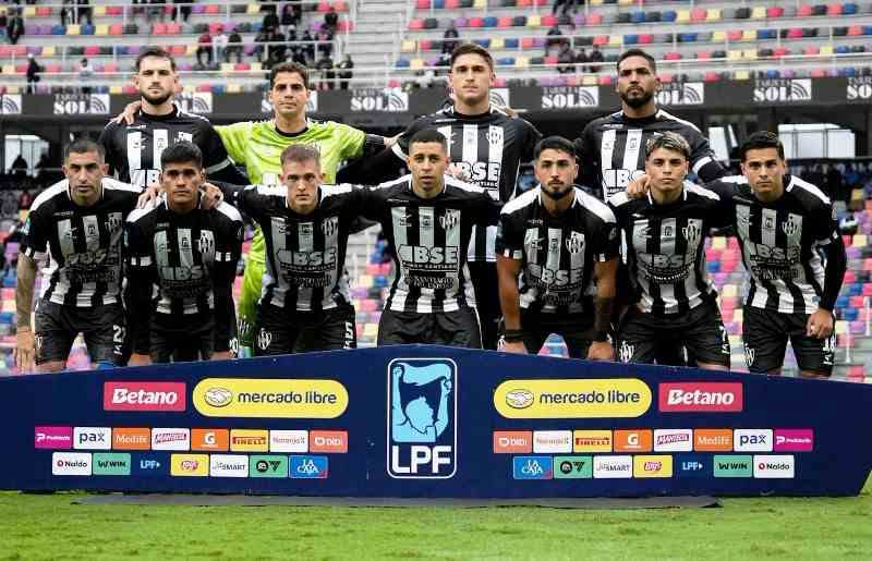 Interinato en el banco en el debut de Central Córdoba