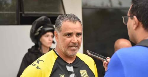 Lo sacaron a Mazzón a la liga local, y llegaría Biaggio
