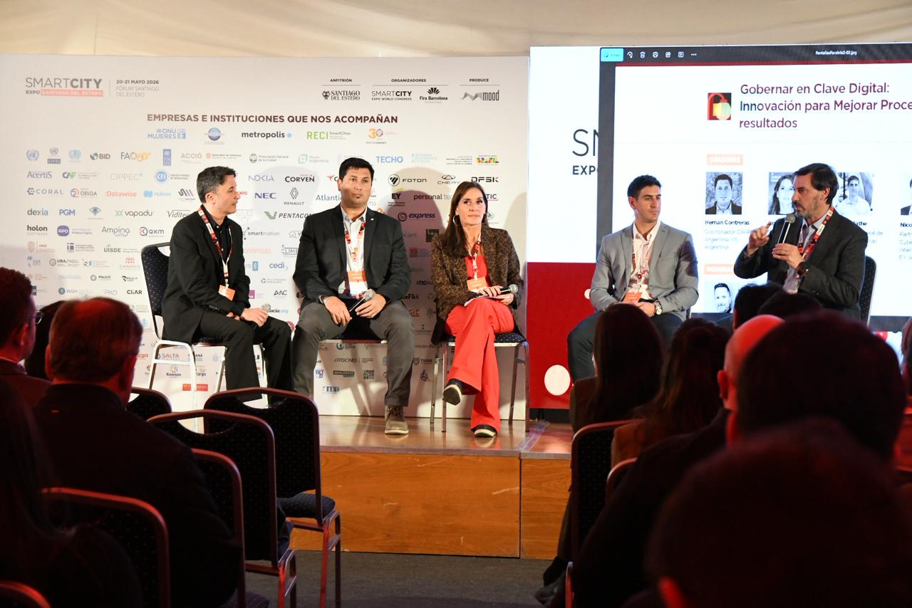 INTERESANTES EXPOSICIONES SOBRE GOBERNAR EN CLAVE DIGITAL E INNOVAR PARA MEJORAR RESULTADOS INTERESANTES EXPOSICIONES SOBRE GOBERNAR EN CLAVE DIGITAL E INNOVAR PARA MEJORAR RESULTADOS