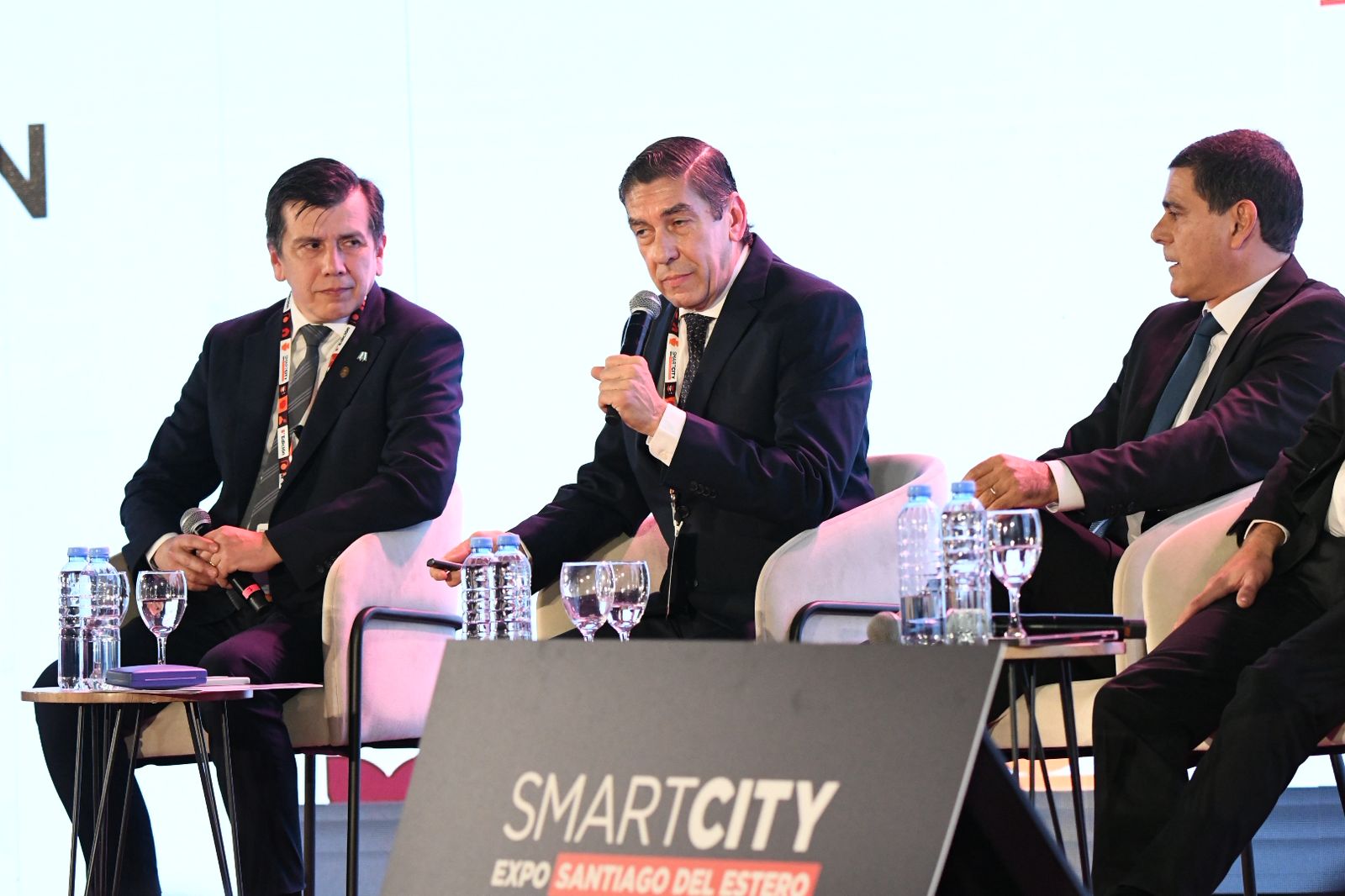 EDUCACIÓN, EMPLEO Y TRANSFORMACIÓN PRODUCTIVA FUERON EJES DE UNA DESTACADA CHARLA EN SMART CITY EDUCACIÓN, EMPLEO Y TRANSFORMACIÓN PRODUCTIVA FUERON EJES DE UNA DESTACADA CHARLA EN SMART CITY