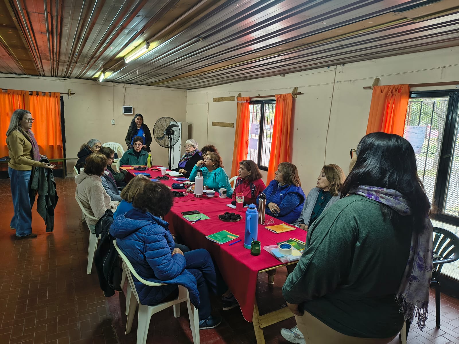 El municipio continúa organizando actividades recreativas y de salud para adultos mayores