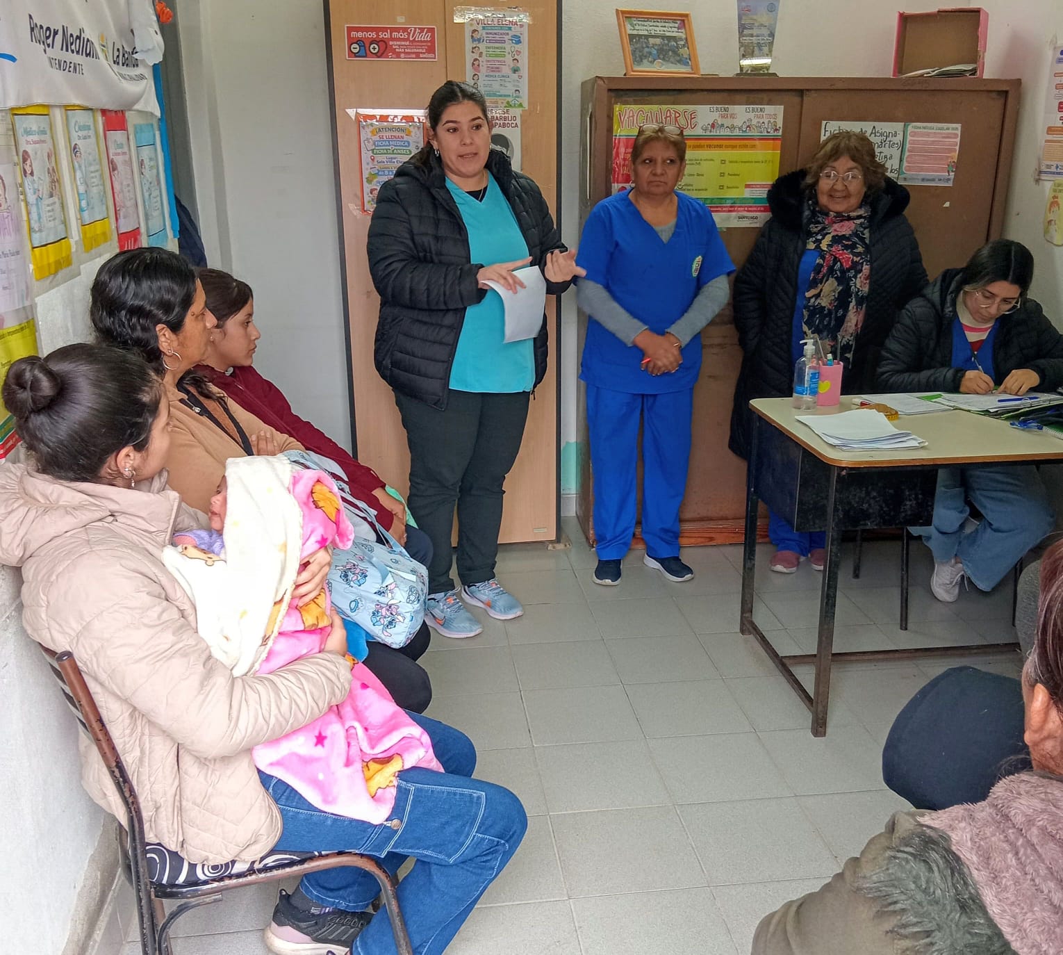 Vecinos del barrio Villa Elena participaron de un taller informativo sobre enfermedades respiratorias Vecinos del barrio Villa Elena participaron de un taller informativo sobre enfermedades respiratorias