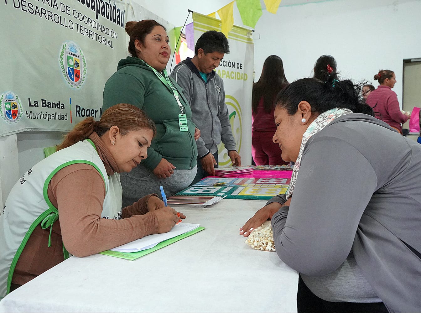 El CAMM N°6 realizó una jornada de vacunación en la Escuela Dra. Cecilia Grierson El CAMM N°6 realizó una jornada de vacunación en la Escuela Dra. Cecilia Grierson