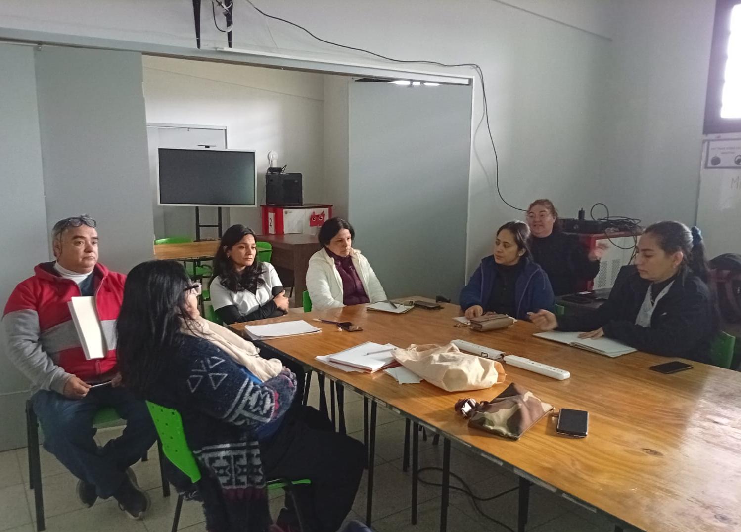 Personal Municipal se capacita en vacunación de bebés y niños para prevenir la meningitis tuberculosa