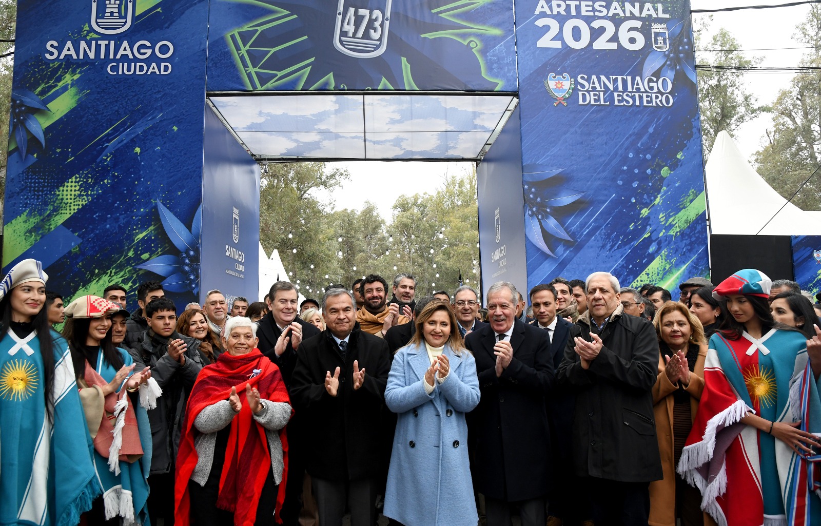 EL GOBERNADOR PARTICIPÓ DE LA INAUGURACIÓN DE LA FERIA ARTESANAL EN EL PARQUE AGUIRRE EN EL MARCO DE LOS FESTEJOS POR LOS 473 AÑOS DE LA MADRE DE CIUDADES