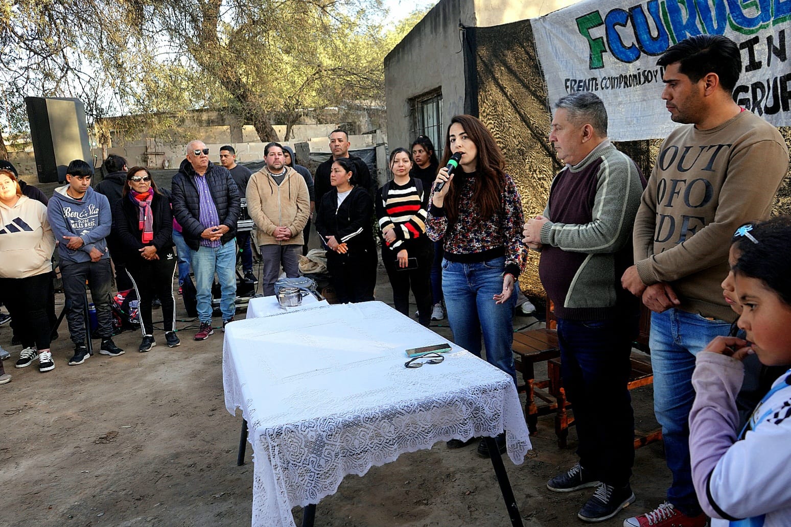 Los candidatos del FCU dialogaron con vecinos del barrio Villa Griselda Los candidatos del FCU dialogaron con vecinos del barrio Villa Griselda
