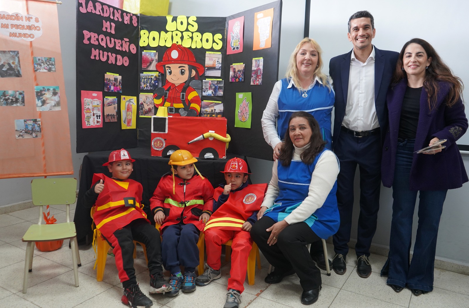 Alumnos de los jardines municipales fueron protagonistas de la muestra “Educación Vial para una Banda en Movimiento” Alumnos de los jardines municipales fueron protagonistas de la muestra “Educación Vial para una Banda en Movimiento”