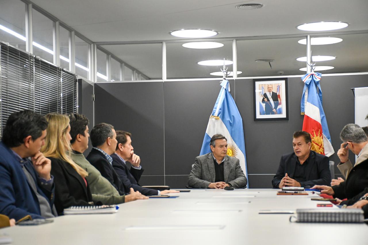 SANTIAGO DEL ESTERO Y CHACO AVANZAN EN UNA AGENDA CONJUNTA PARA FORTALECER EL DESARROLLO FORESTAL Y PRODUCTIVO