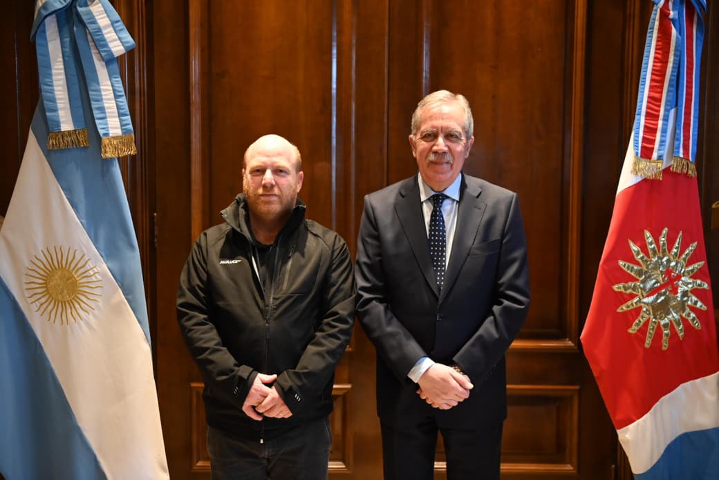 EL GOBERNADOR ELÍAS SUÁREZ RECIBIÓ LA VISITA PROTOCOLAR DEL INTENDENTE DE MAR CHIQUITA EL GOBERNADOR ELÍAS SUÁREZ RECIBIÓ LA VISITA PROTOCOLAR DEL INTENDENTE DE MAR CHIQUITA