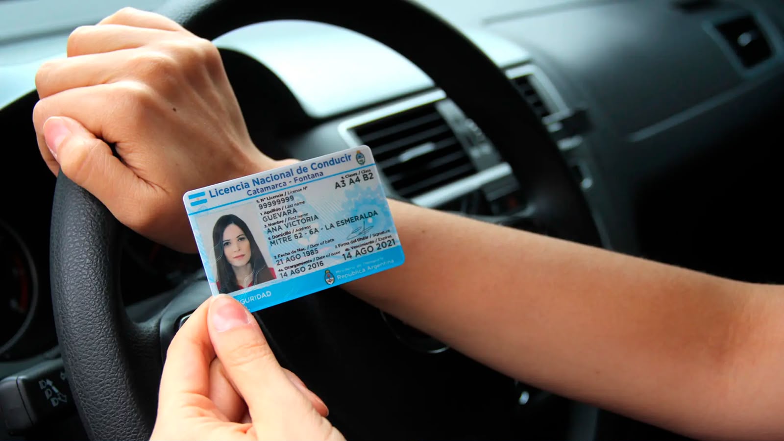 Entregarán licencias de conducir correspondientes a trámites realizados entre junio y octubre de 2025