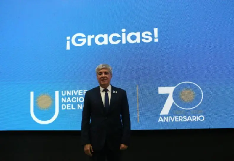 ELECCIONES EN LA UNNE: LARROZA FUÉ REELECTO COMO RECTOR POR AMPLÍSIMA MAYORÍA DE LOS ESTUDIANTES