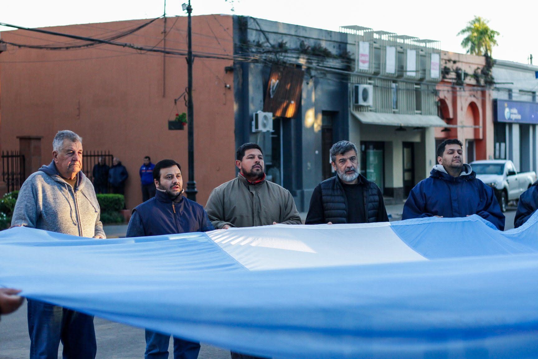 LA GESTIÓN CEMBORAIN CONMEMORÓ EL PASO A LA INMORTALIDAD DEL GENERAL MARTÍN MIGUEL DE GÜEMES