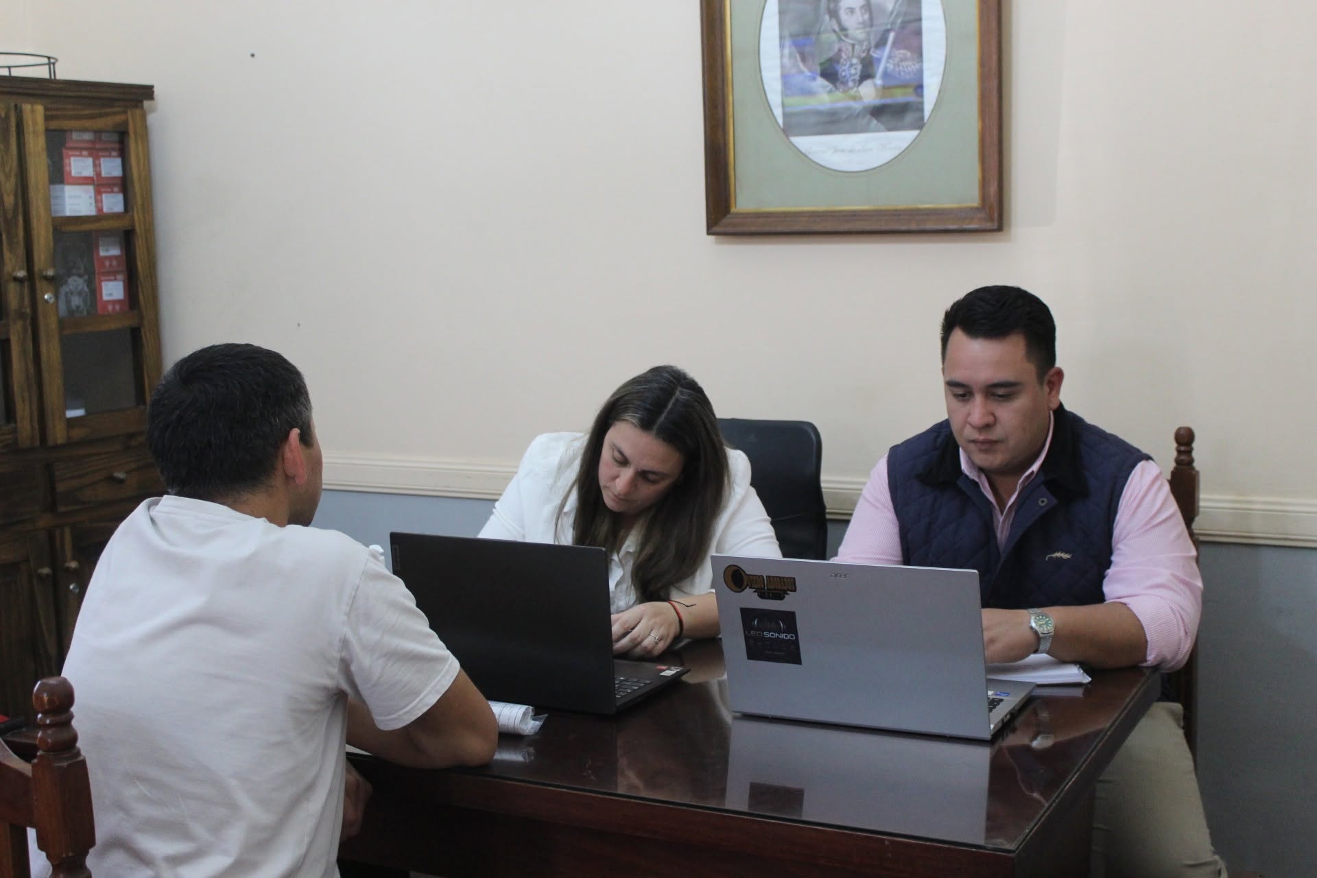 EL EQUIPO DE GOBIERNO MUNICIPAL CONTINÚA ESCUCHANDO A LOS VECINOS DE MERCEDES CTES.