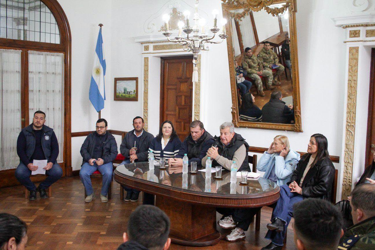 INFORMES 12 Y 13 DE AGOSTO: OBRAS EN PROGRESO, AVISOS, REUNIONES CLAVE Y RENOVACIÓN DE HERRAMIENTAS PARA TRABAJADORES MUNICIPALES