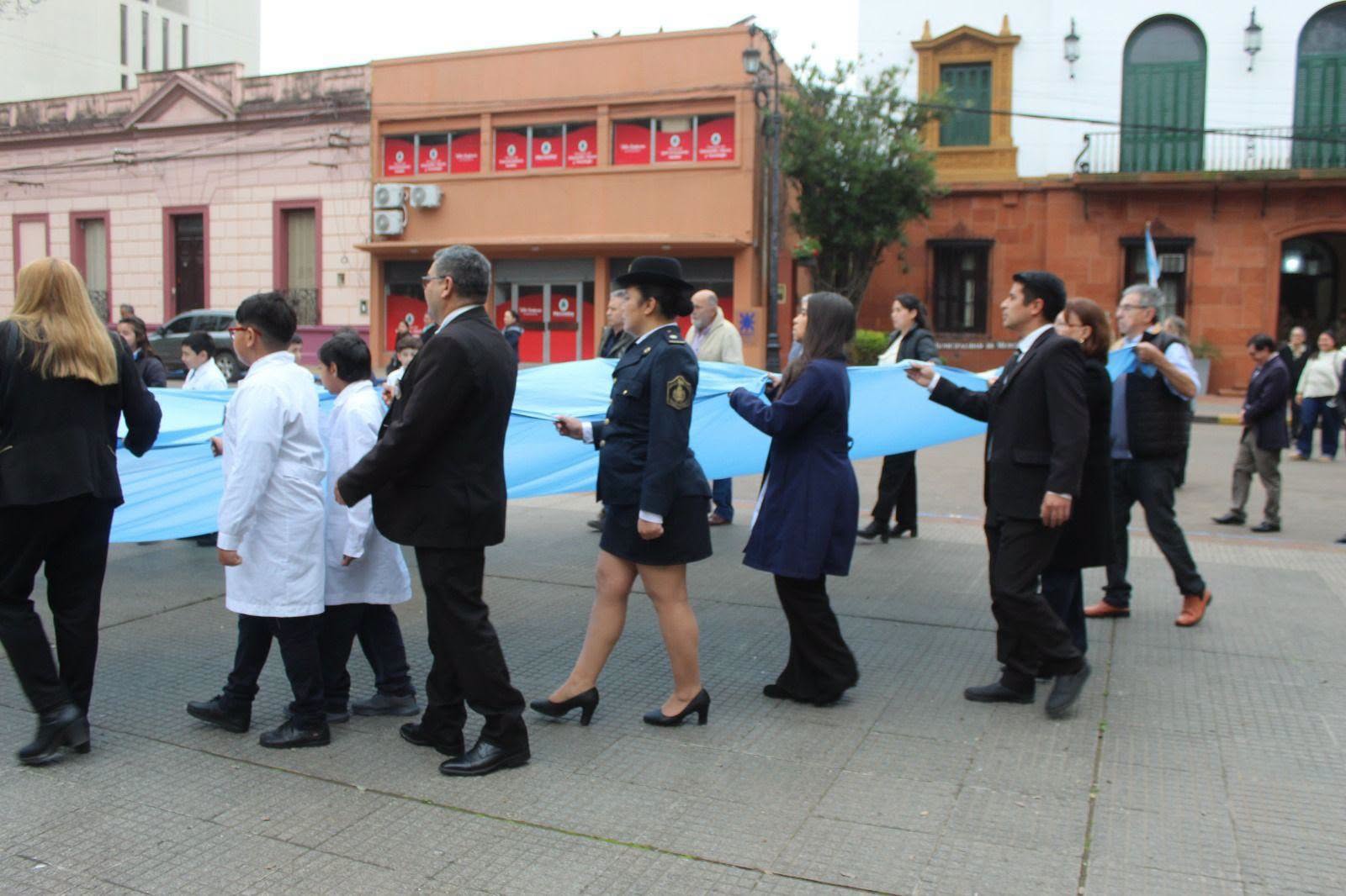 BANDERA 2.jpg