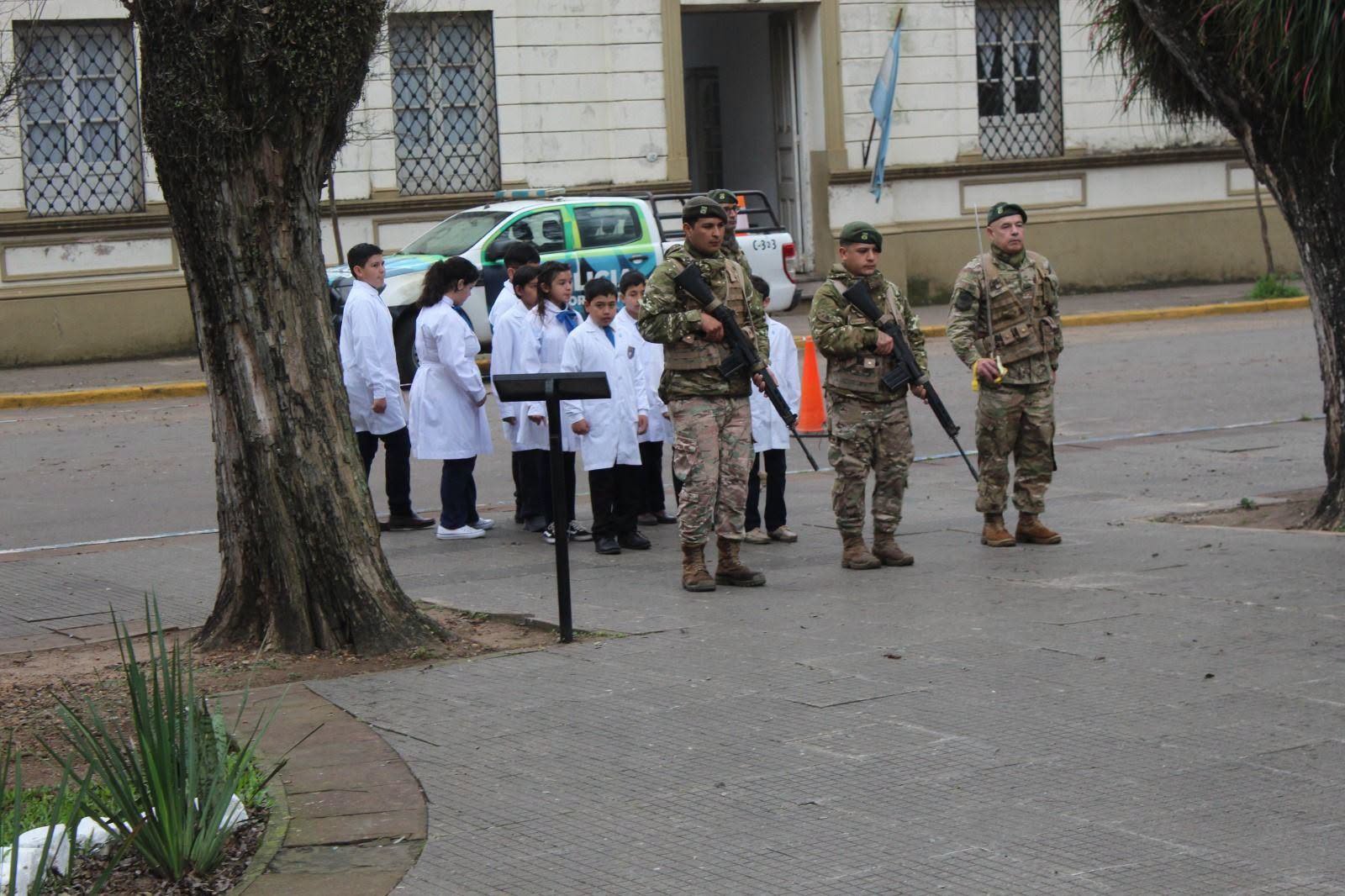 BANDERA CINCO.jpg