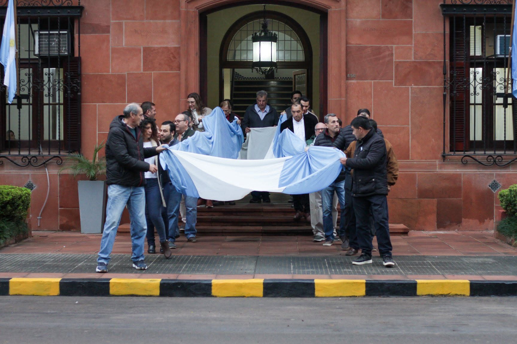 PRENSA 4.jpg PRENSA 4.jpg
