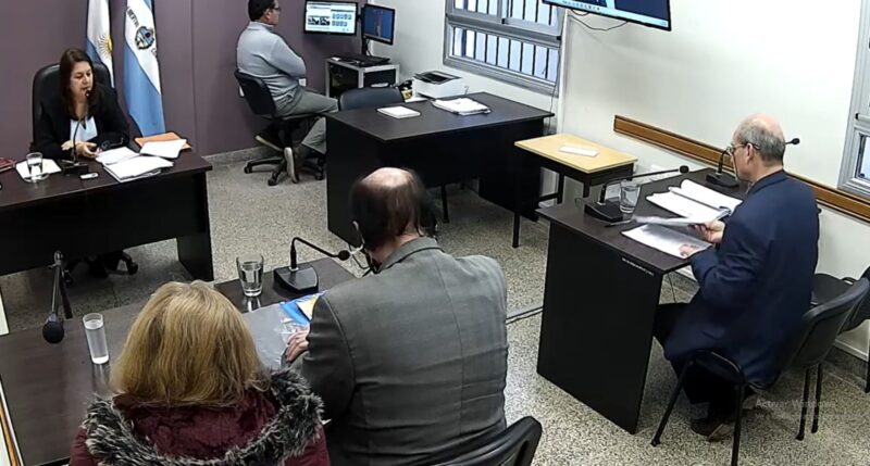GRAVE ACUSACIÓN – CONDENAN A DOCENTE DE COLONIA CARLOS PELLEGRINI POR PEDIR COIMAS PARA APROBAR EXÁMENES