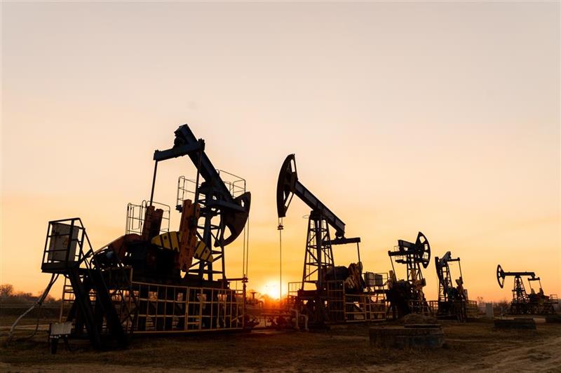 VUELVE A AUMENTAR EL PETRÓLEO TRAS LOS ANUNCIOS DE DONALD TRUMP CONTRA IRÁN