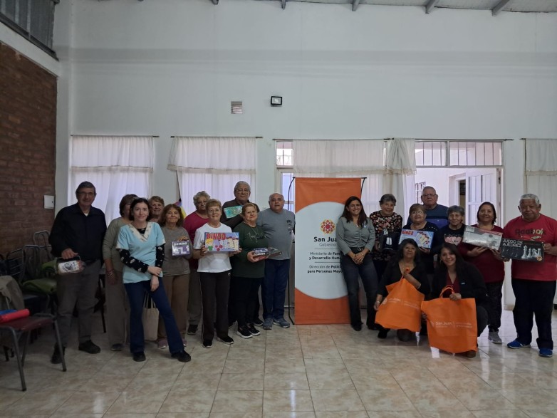 Las visitas a los centros jubilados llegan a Las Chacritas y Colonia Fiscal Las visitas a los centros jubilados llegan a Las Chacritas y Colonia Fiscal