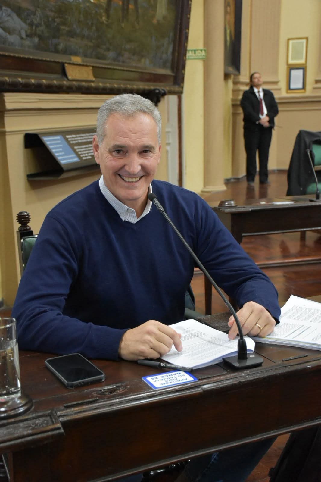 “LA GENTE NECESITA RESPUESTAS, INVERSIONES Y SOLUCIONES DEFINITIVAS”
