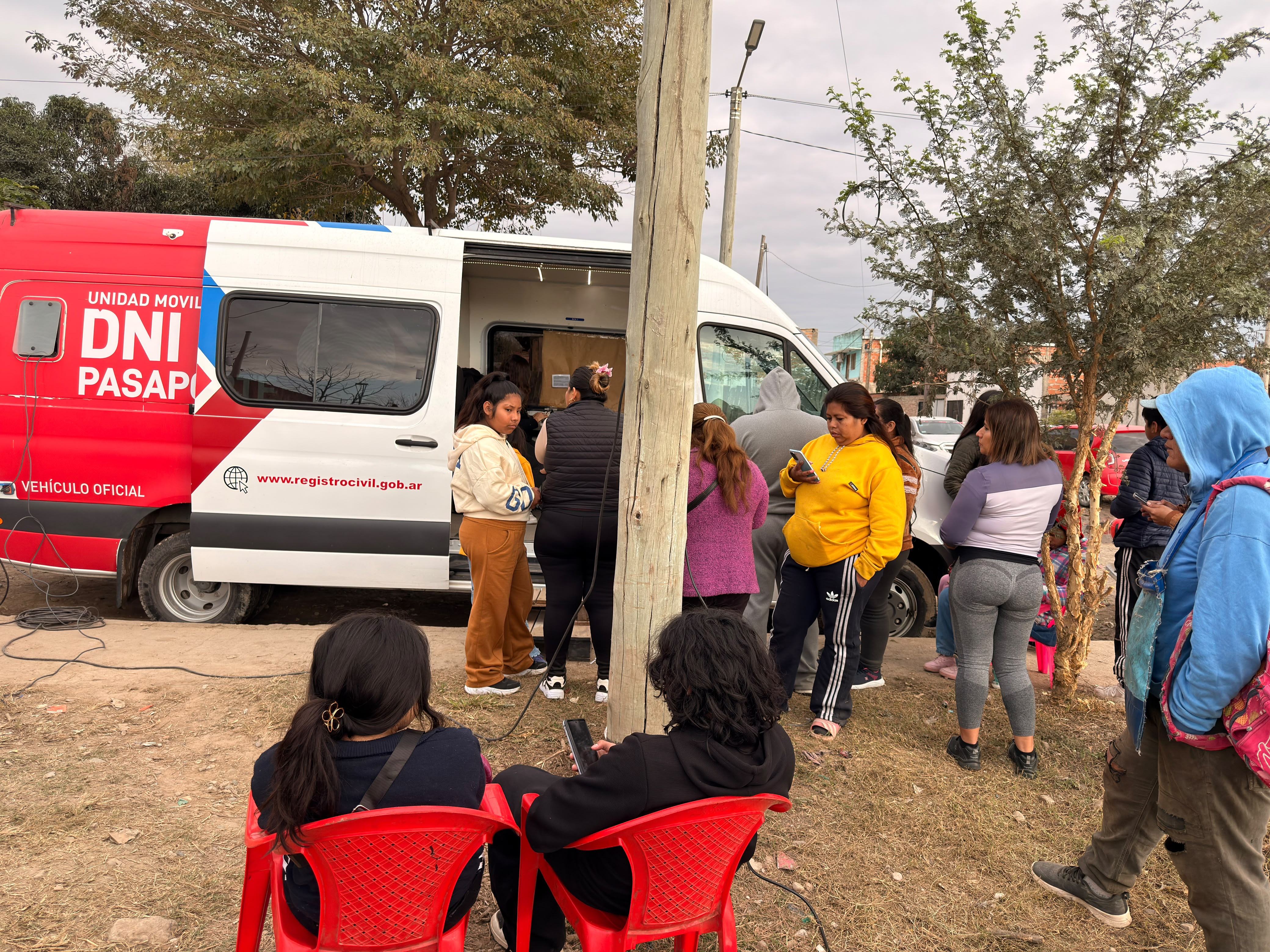 BARRIO LIBERTAD: LICENCIAS DE CONDUCIR, DNI, PASAPORTES, CAMBIO VERDE Y MÁS SERVICIOS
