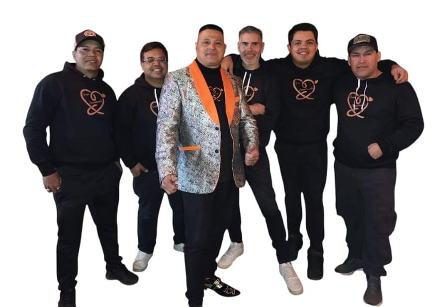HACEN CUMBIA CON EL ALMA: CONOCÉ AL GRUPO CONSENTIMIENTO HACEN CUMBIA CON EL ALMA: CONOCÉ AL GRUPO CONSENTIMIENTO