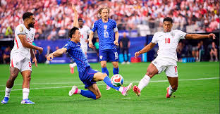 INGLATERRA ARRASÓ EN SU DEBUT Y VENCIÓ A CROACIA EN UN PARTIDAZO LLENO DE GOLES