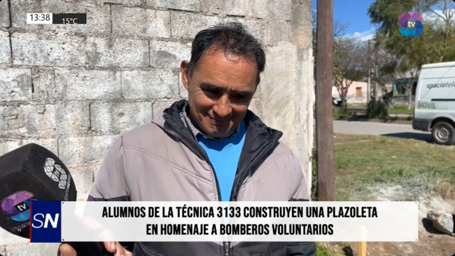 Profe Jurado.png Profe Jurado.png