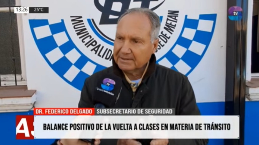 Vuelta a clases: detectaron docentes que cruzaban fuera de la senda peatonal Vuelta a clases: detectaron docentes que cruzaban fuera de la senda peatonal