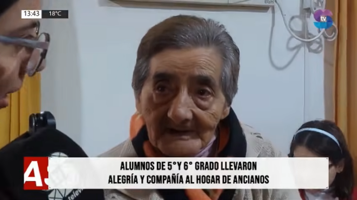 abuela.png abuela.png