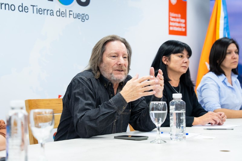 SE REALIZÓ CONVERSATORIO PARA DEBATIR EL PROYECTO DE LEY SOBRE “FALSAS DENUNCIAS”