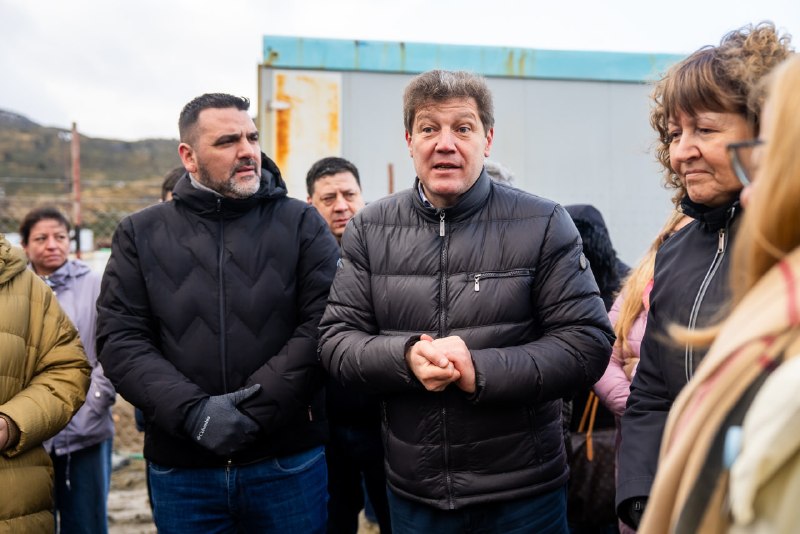 EL GOBERNADOR MELELLA VISITÓ JUNTO A SECTORES SOCIALES E INSTITUCIONALES EL PREDIO DE LA NUEVA USINA DE USHUAIA